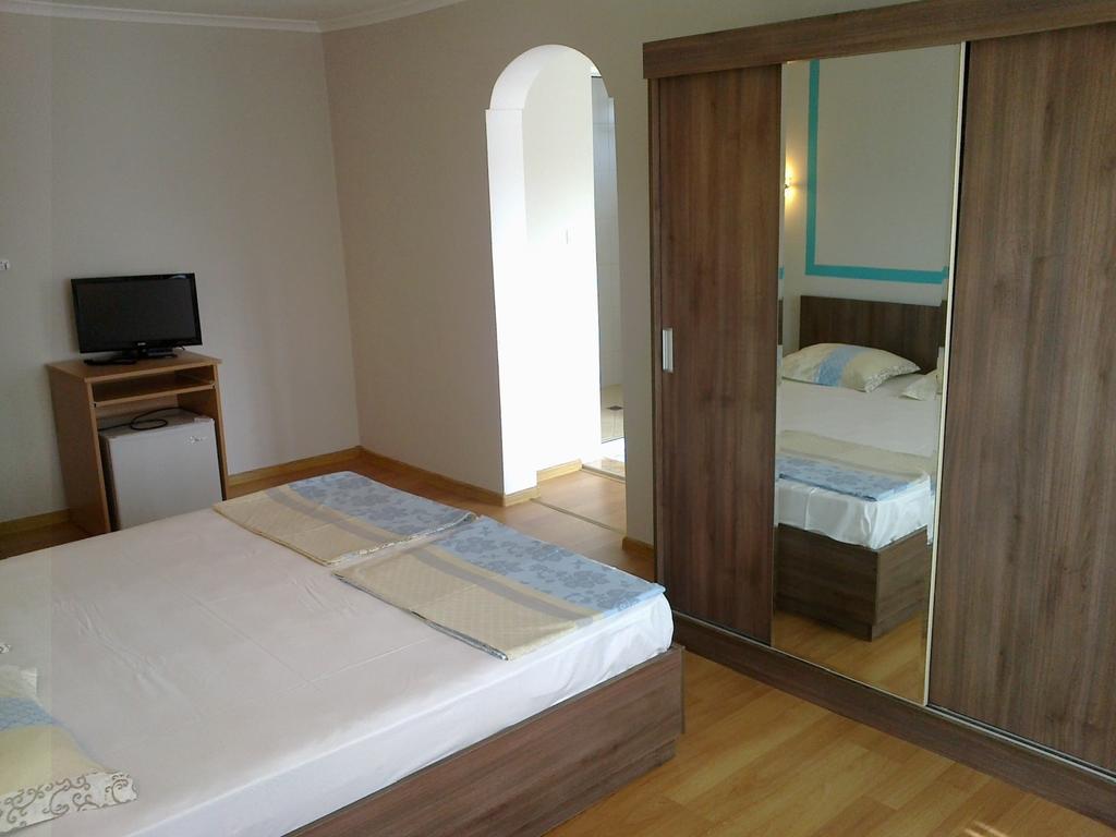 קרנבו Guest Rooms Rusalka מראה חיצוני תמונה